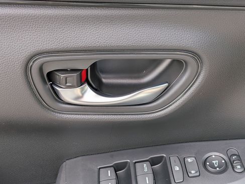 New 2026 Honda HR-V LX image 12