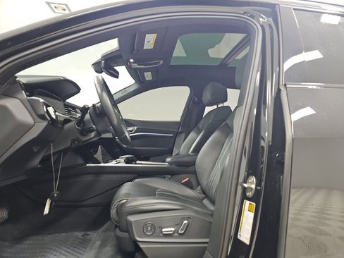 Used 2023 Audi e-tron Chronos w/ Chronos Package image 7