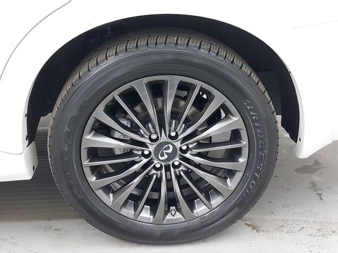 Used 2023 INFINITI QX80 Premium Select w/ Cargo Package image 37