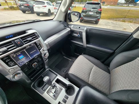 Used 2020 Toyota 4Runner SR5 2WD image 25