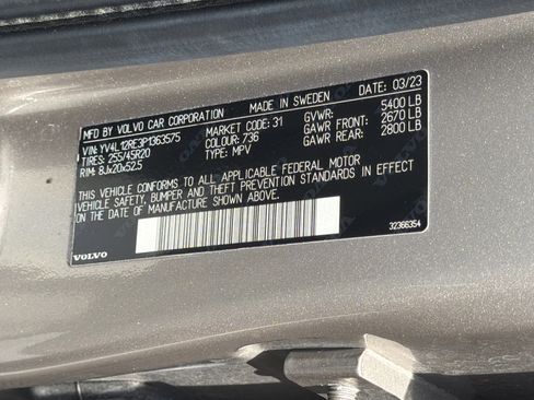 Certified 2023 Volvo XC60 B5 Plus AWD/4WD image 37