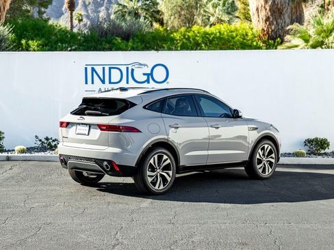 Used 2022 Jaguar E-PACE SE image 6