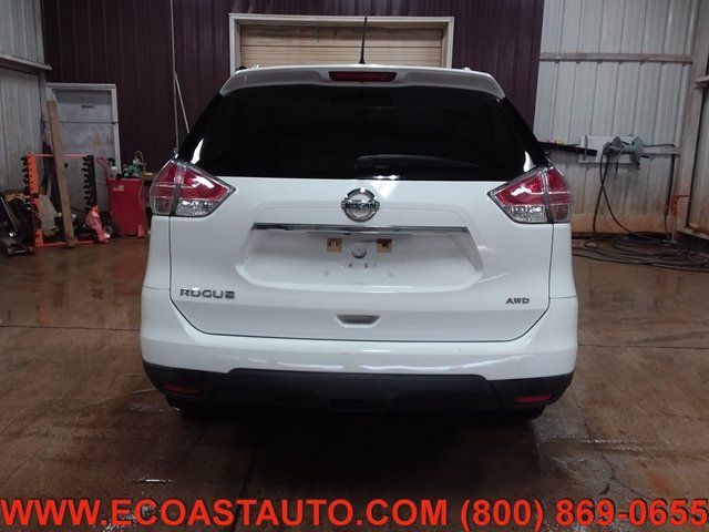 Used 2016 Nissan Rogue S w/ Appearance Package AWD/4WD image 8