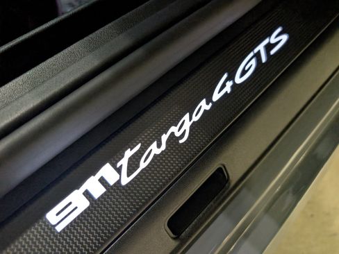 Used 2024 Porsche 911 Targa 4 GTS image 29