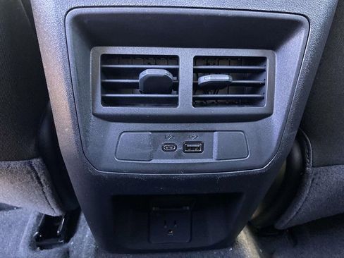 New 2026 GMC Canyon Elevation w/ Convenience Package image 14