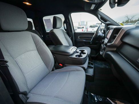 Used 2024 RAM 3500 Big Horn image 23