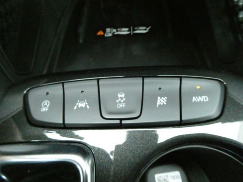 New 2026 Chevrolet TrailBlazer LT w/ Convenience Package AWD/4WD image 16