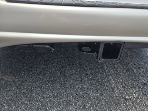 Used 2022 Chevrolet Express 2500 w/ Enhanced Convenience Package image 5