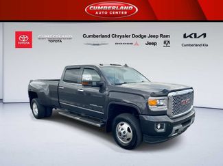 Used 2015 GMC Sierra 3500 Denali w/ Duramax Plus Package video 1