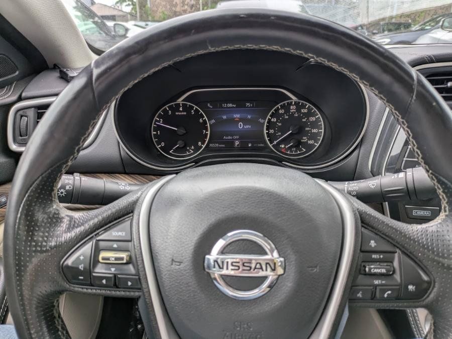 Used 2016 Nissan Maxima Platinum FWD image 5