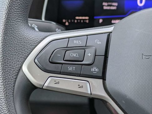 Certified 2022 Volkswagen Jetta S FWD image 32