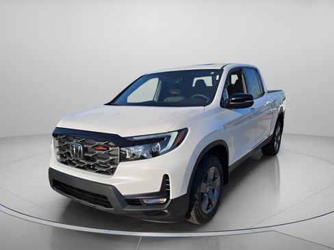 New 2025 Honda Ridgeline TrailSport image 2