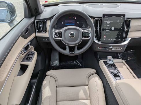 Used 2026 Volvo XC90 T8 Ultra w/ Protection Package Premier AWD/4WD image 19