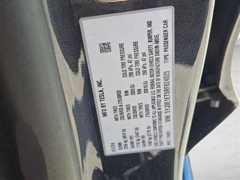 Used 2024 Tesla Model 3 Performance AWD/4WD image 17