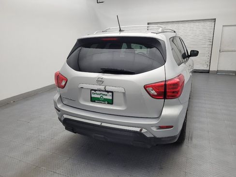 Used 2018 Nissan Pathfinder S FWD image 7