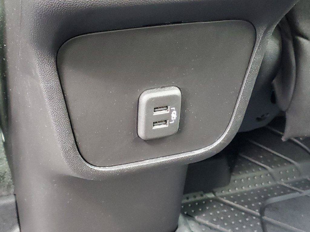 Used 2024 Chevrolet Equinox LT w/ LPO, Floor Liner Package AWD/4WD image 27