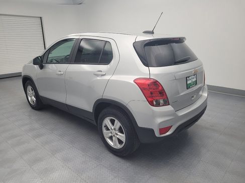 Used 2021 Chevrolet Trax LS w/ Tint and Cruise Package FWD image 3