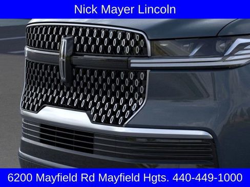 New 2026 Lincoln Navigator Reserve image 17