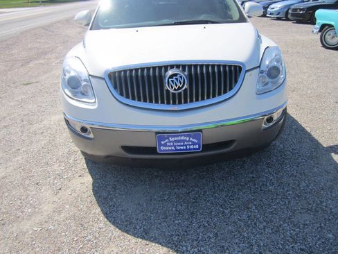 Used 2012 Buick Enclave Premium AWD/4WD image 3