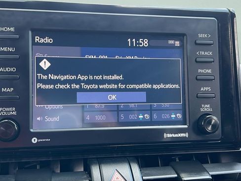 Certified 2021 Toyota RAV4 XLE w/ Convenience Package FWD image 22