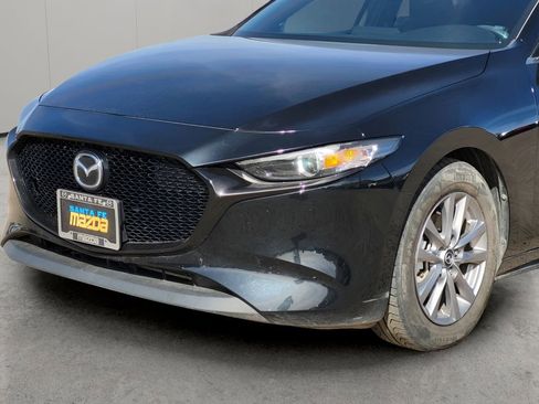 Used 2021 MAZDA MAZDA3 s image 8