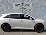 Used 2013 Toyota Venza LE image 2