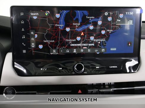 New 2025 Mitsubishi Outlander SEL image 3