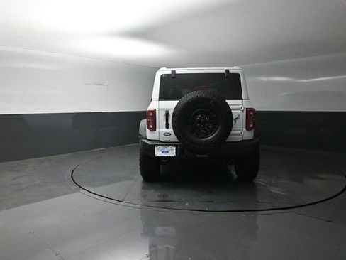 New 2026 Ford Bronco Outer Banks w/ Sasquatch Package AWD/4WD image 6