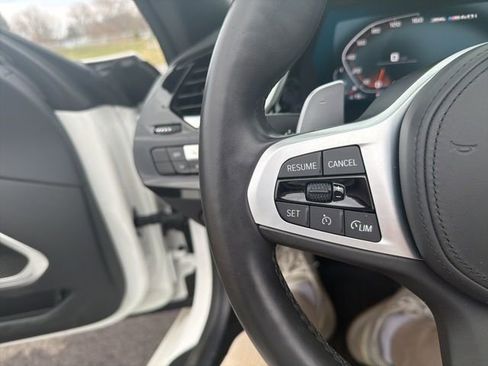 Used 2022 BMW Z4 M40i w/ Premium Package image 40