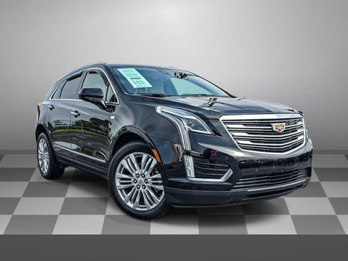 Used 2018 Cadillac XT5 Premium Luxury FWD image 1