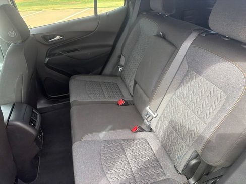 Used 2023 Chevrolet Equinox LT FWD image 30