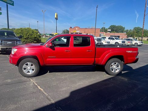 Used 2014 Toyota Tacoma 4x4 Double Cab image 5