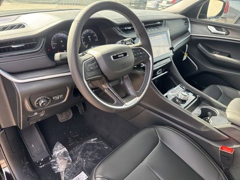 New 2026 Jeep Grand Cherokee L Limited image 14