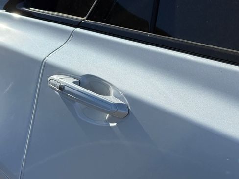 Used 2023 Cadillac XT5 Sportv w/ Platinum Package image 10