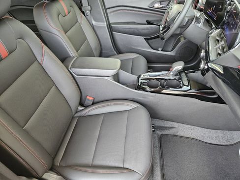 New 2026 Chevrolet Trax RS w/ Driver Confidence Package FWD image 16