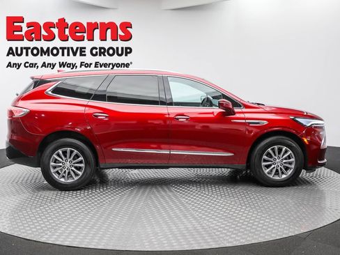 Used 2024 Buick Enclave Premium image 4