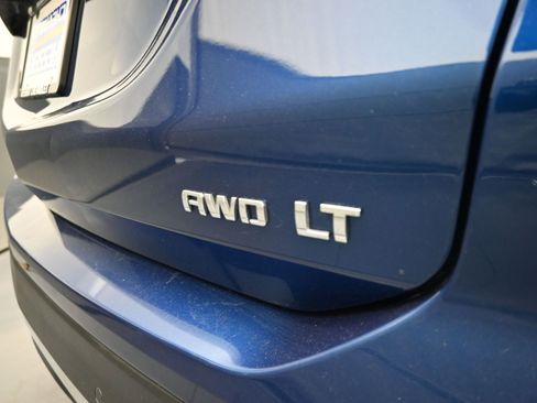 Used 2023 Chevrolet Equinox LT image 37