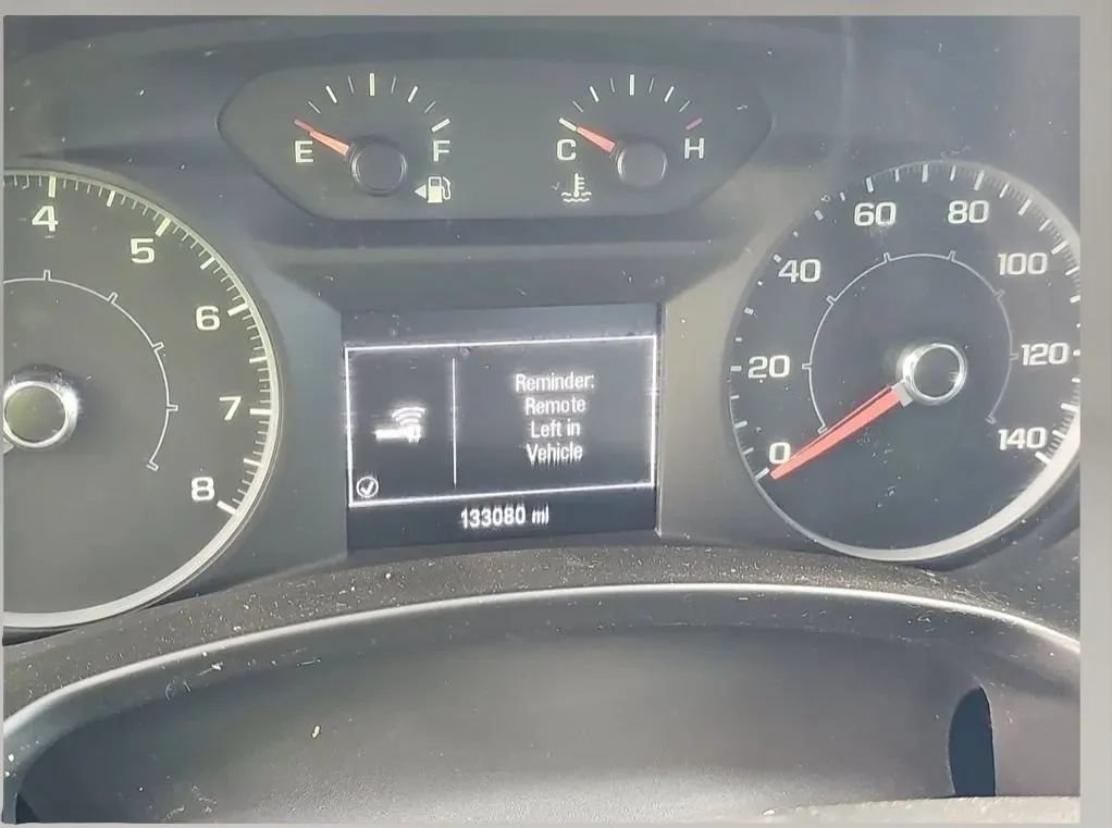Used 2018 GMC Terrain SLE FWD image 4