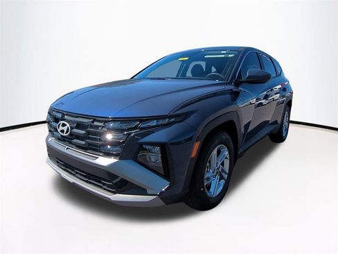 New 2026 Hyundai Tucson SE image 9