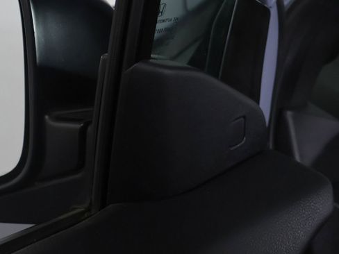 Used 2025 Honda Passport EX-L image 32