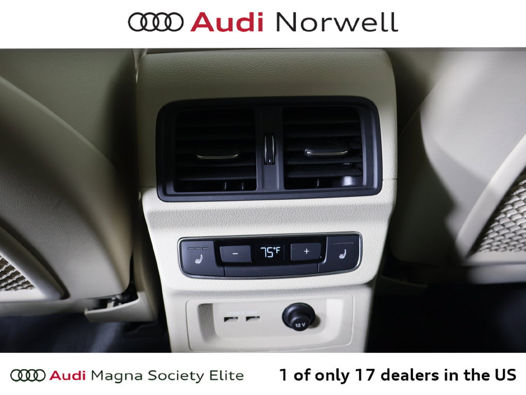 Used 2023 Audi Q5 e Prestige AWD/4WD image 24