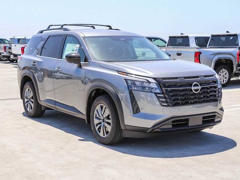 New 2026 Nissan Pathfinder SV AWD/4WD image 3