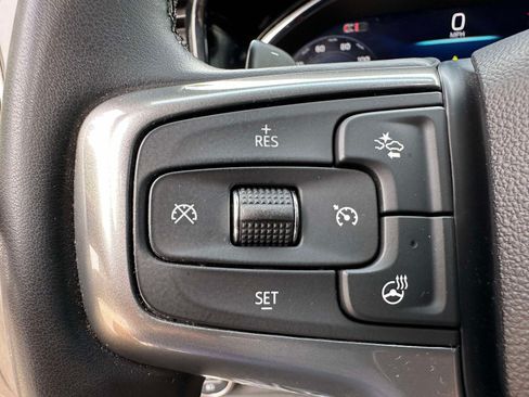 Used 2024 Chevrolet Silverado 1500 LT Trail Boss w/ Convenience Package II AWD/4WD image 15