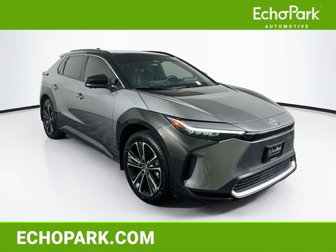 Used 2023 Toyota bZ4X FWD w/ Weather Package image 1