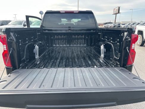 Used 2025 Chevrolet Silverado 1500 Custom Trail Boss w/ LPO, Dark Essentials Package image 36