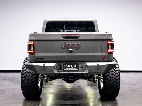 Used 2023 Jeep Gladiator Rubicon w/ Trailer Tow Package image 27