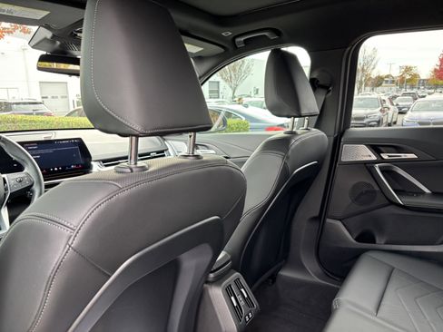 Certified 2025 BMW X1 xDrive28i w/ Convenience Package image 33