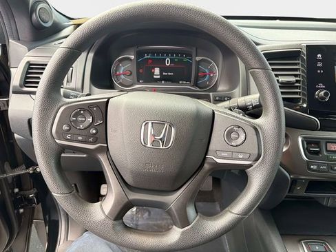 Used 2022 Honda Pilot Sport image 24