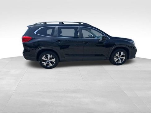 Used 2024 Subaru Ascent Premium AWD/4WD image 6