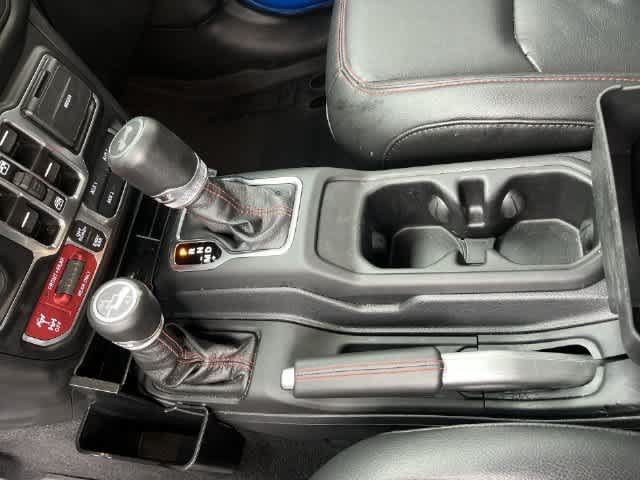 Used 2023 Jeep Wrangler Unlimited Rubicon w/ LED Lighting Group AWD/4WD image 22
